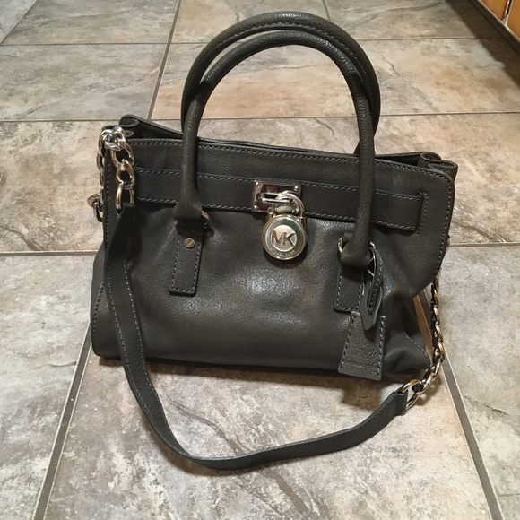 Brand New! Michael Kors Leather Satchel Purse Grey w/ Silver Chain Detail - Picture 1 of 12
